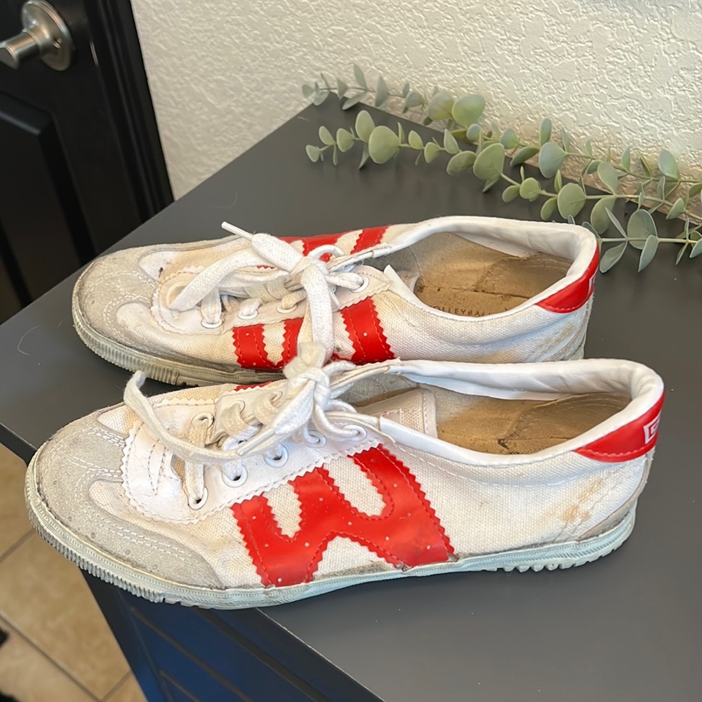 Vintage Japanese Warrior Volleyball Shoes!